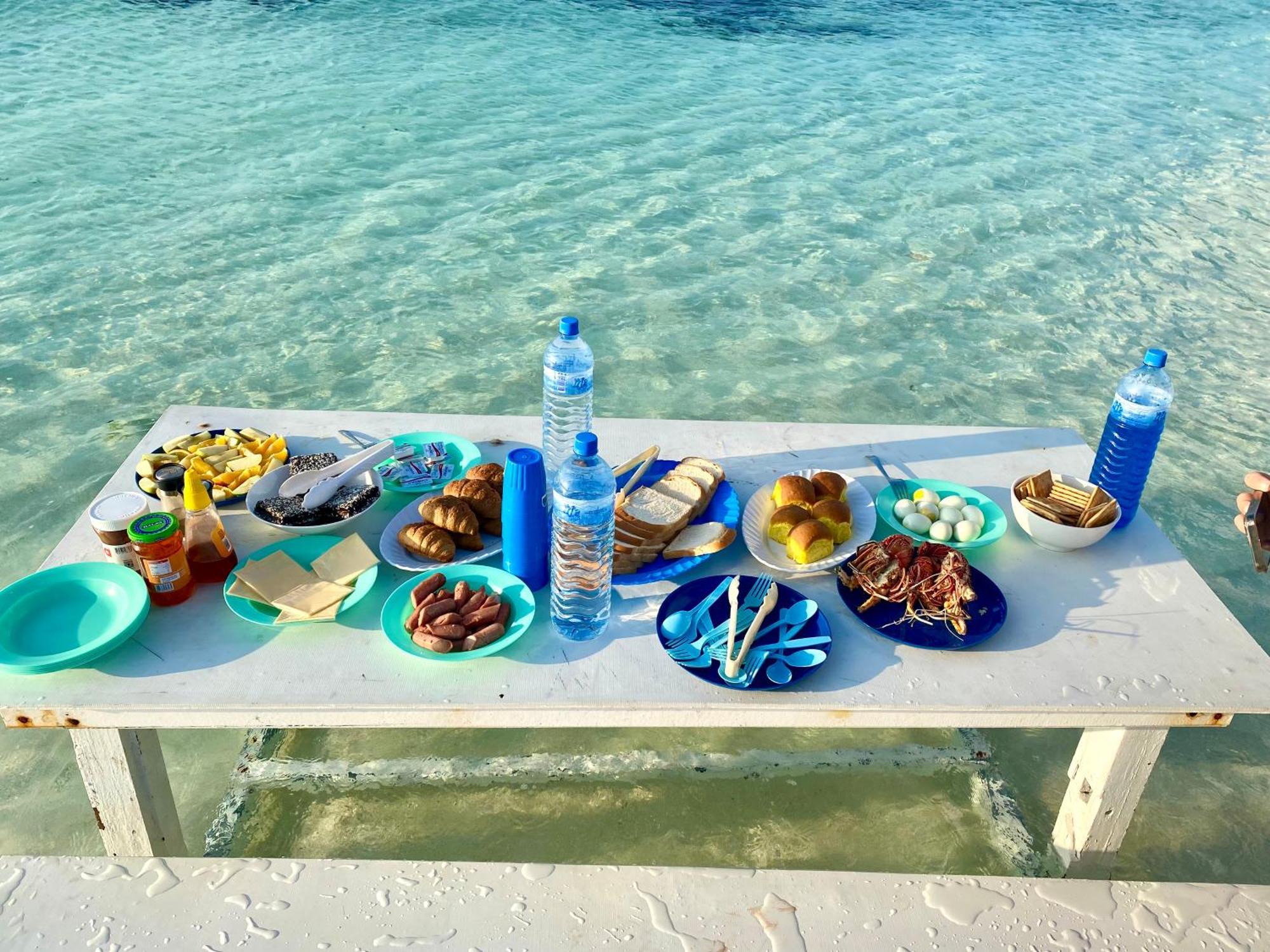Viva Beach Maldives Hangnaameedhoo Esterno foto
